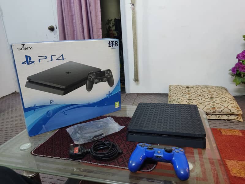 PS4 Slim 1TB Jailbreak with Box and 25+ Games Installed 5