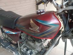 Honda 125 available for sale 2018 model all ok