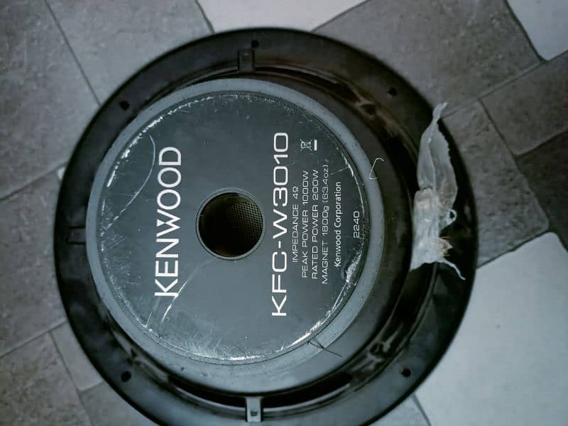 original geniune Kenwood subwoofer 3010. 3