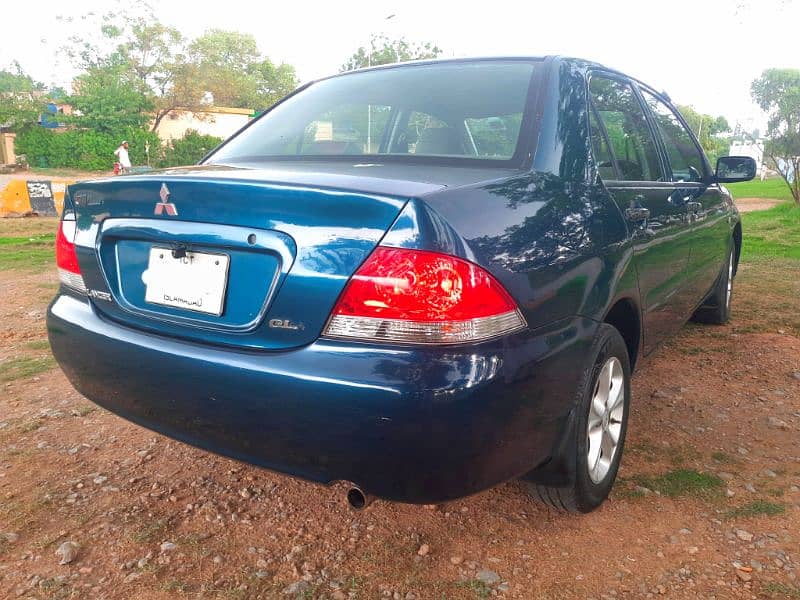 Mitsubishi Lancer 2005 8