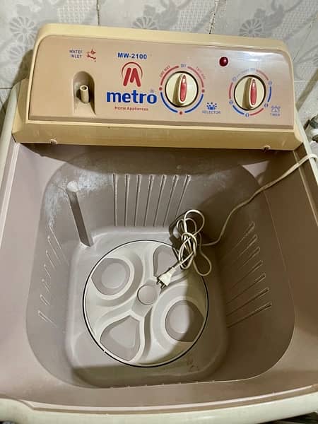 Metro Washing Machine (Full working Condition) 1