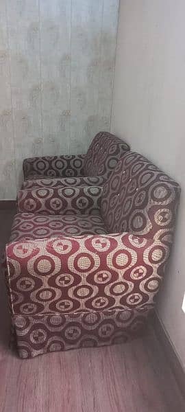 single seater sofa for sell 2