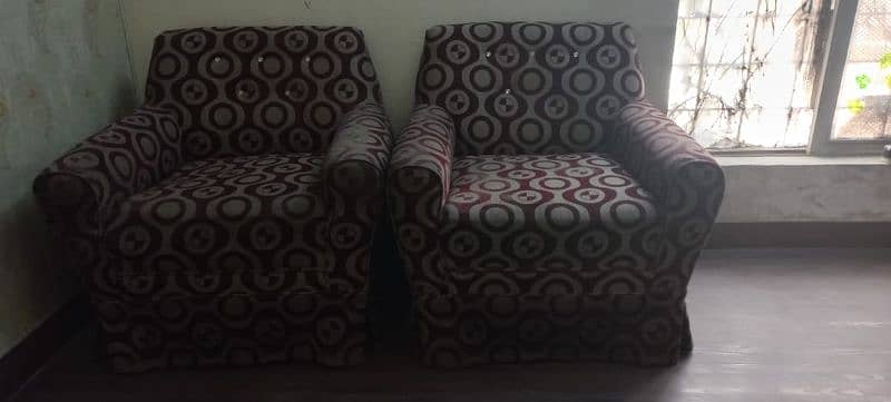 single seater sofa for sell 3