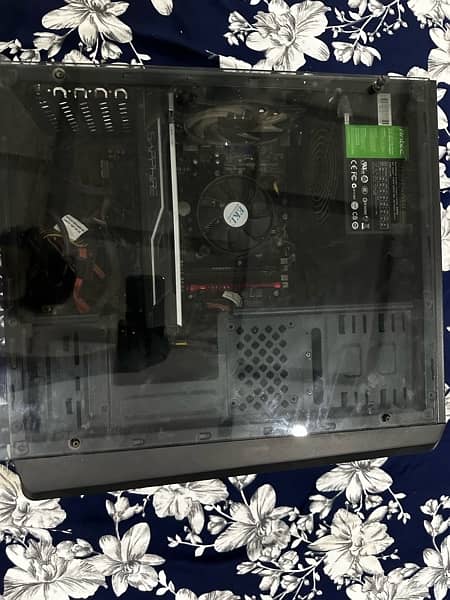 Gaming PC with Gaming Case | RX 580 (4 GB) | i7-3770 | 16 GB Ram 2