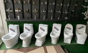 ancient Toilets/commod/seats/western Toilets/bowl/Flush Toilet