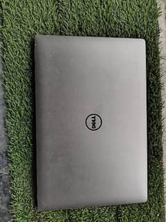 DELL XPS core i7 7Th generation 4gb graphic card