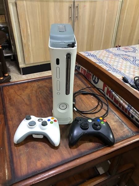 Xbox 360 slightly used 0