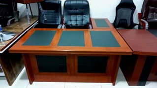 Executive Table Chair/Staff workstations/Desks/office  Reception Table