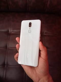 Oppo F11 0