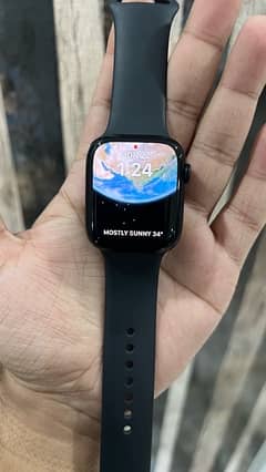 Apple Watch series 8 100% Battery Health