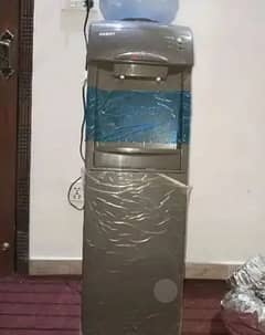 ORIENT WATER DISPENSER FOR SALE - VERY GOOD CONDITION