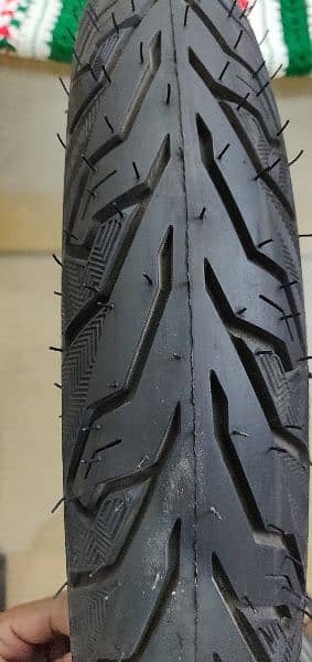 gs-150/ybz 125cc bike back tire 90-90-18 GTR 4