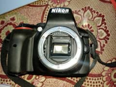 Nikon d5300 for sale in Excellent condition