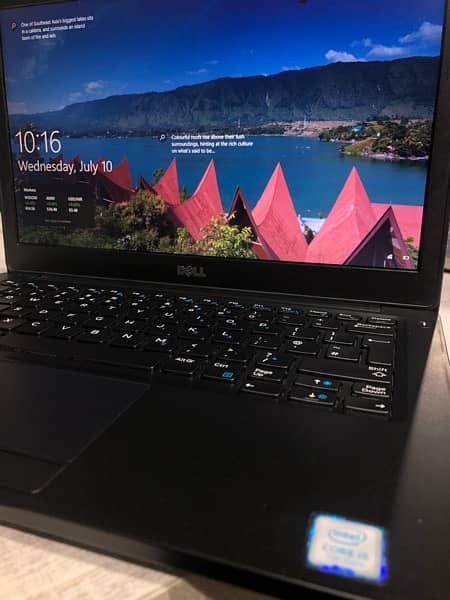 Laptop core i5 7 generation 4