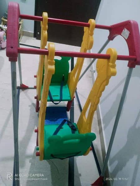 double swing for kids urgent sale 1