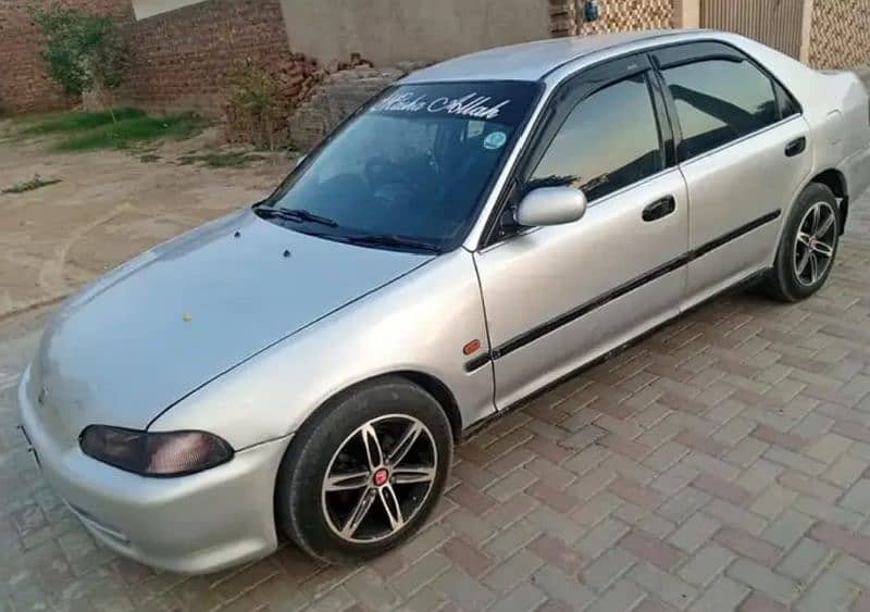 Honda Civic EXI Dolphin 1.3 1995 Model 4