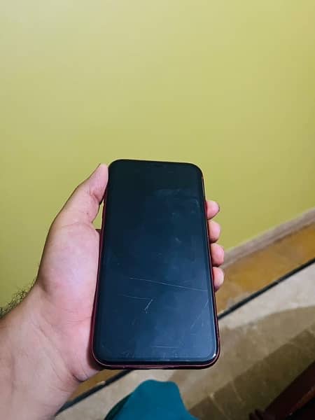 iphone 11 64gb  pta apprved 1