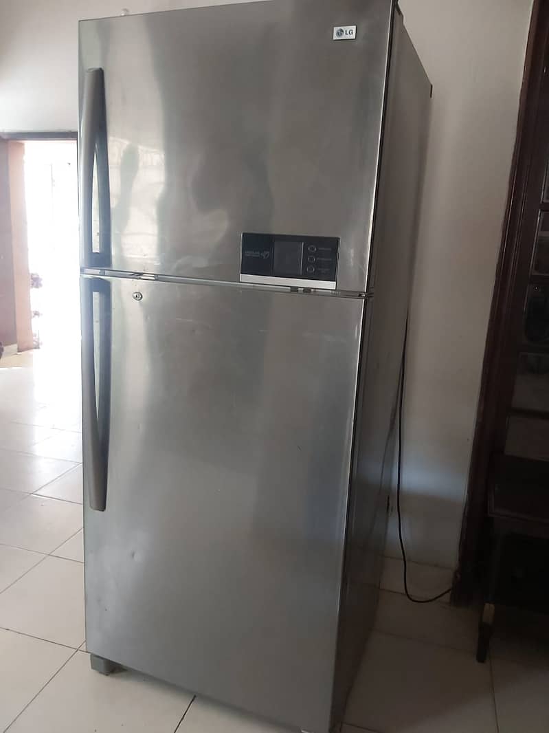 LG Refrigerator,600L Capacity For Sale GReen Ion Door Cleaning 1