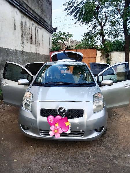 Toyota Vitz 2007 5