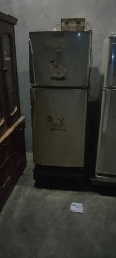 Dawlance refrigerator 9166 wbs 12 cft  no repair no fault.