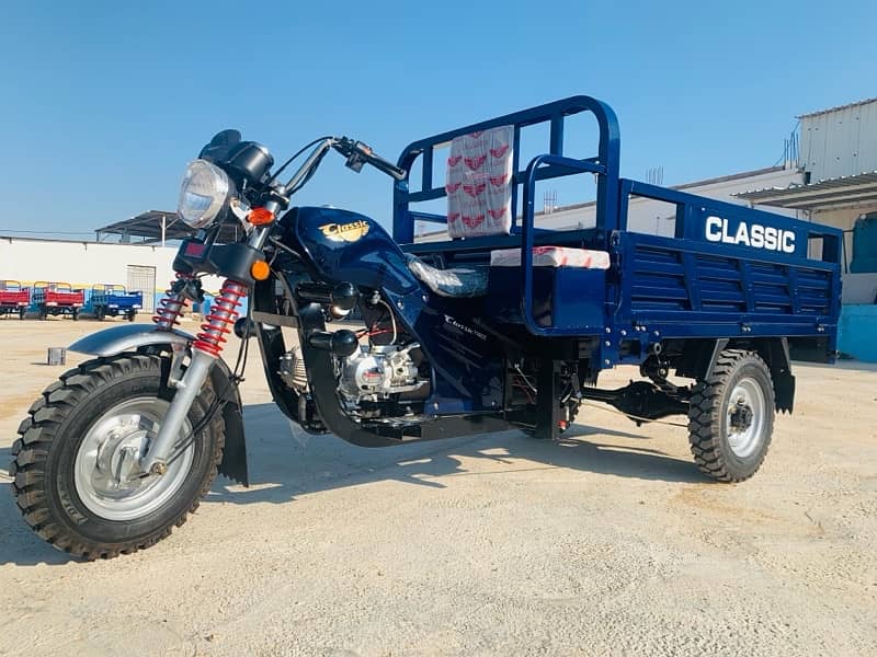 Classic 110cc Cargo rickshaw loader 6