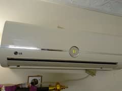 Urgent Sale LG heat and Cool 1ton AC For Sale 0