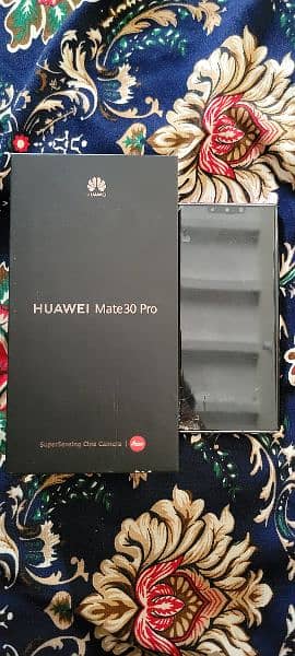 huawei mate 30 pro 8,256 5