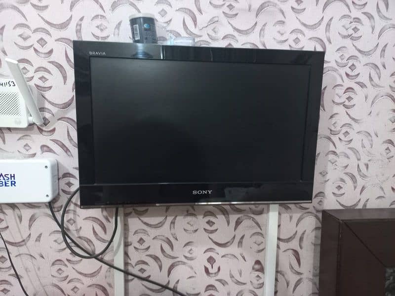 Sony Bravia led 21 inches 1