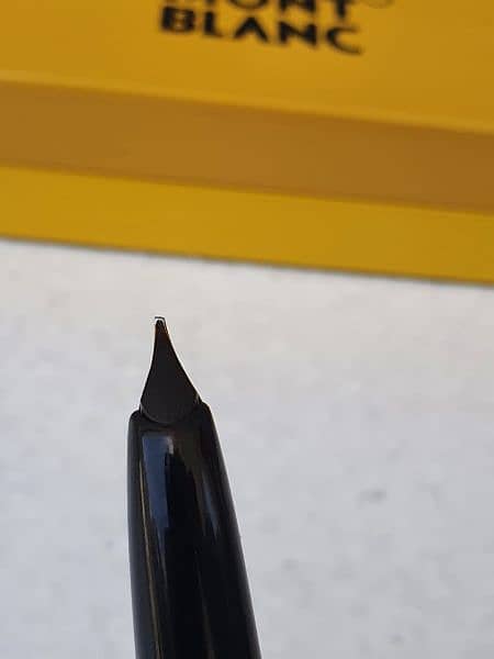 vintage Mont Blanc pen with gold nib for sale 2