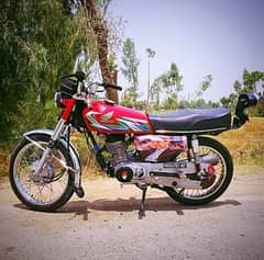 Honda 125 new look 2023 . . . Bikhi sharif 0321-8039092.