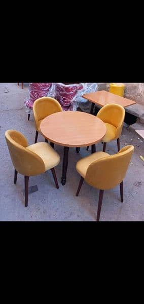 Dining table 4 seater 2