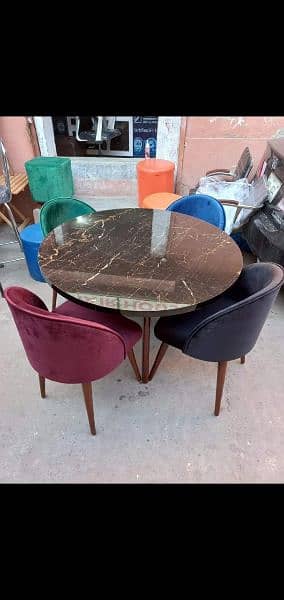 Dining table 4 seater 3