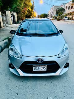 Toyota Aqua 2015 / 2017 Mint condition