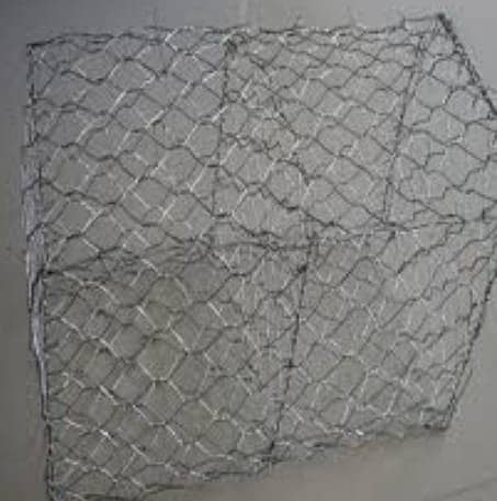 Chain Link Fence /Jali Razor wire Barbed wire / Security & Welded Mesh 9