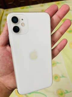 iPhone 11 10/10 Non PTA 0