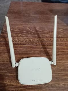 all okay condition router with charger