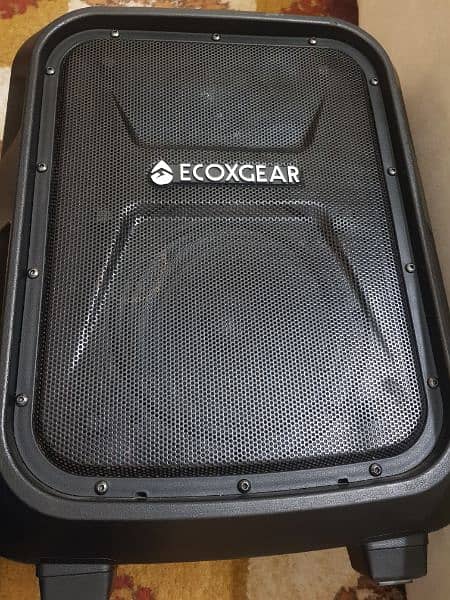 ecoxgear usa rechargeable waterproof mobile power bank 0