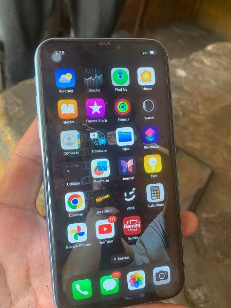 iPhone xr 3