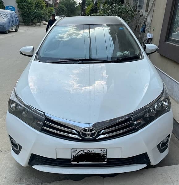 COROLLA ALTIS 1.6 AUTOMATIC TOTAL GENUINE 2017 WHITE COLOR 2ND OWNER 9