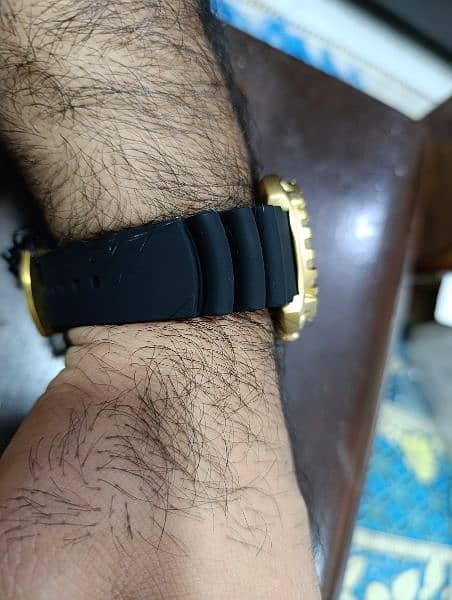 Original FoxBox Heavy Duty Gold Plated watch with box and papers 10000 10