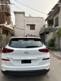 Hyundai Tucson AWD