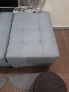L shaped 5 seater sofa with centre table