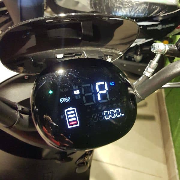 Evee Nisa Electric scooty 2024 Model New Zero Meter 2