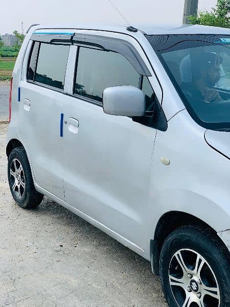 Suzuki Wagon R  VXL 2017 1