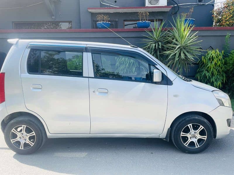 Suzuki Wagon R  VXL 2017 4