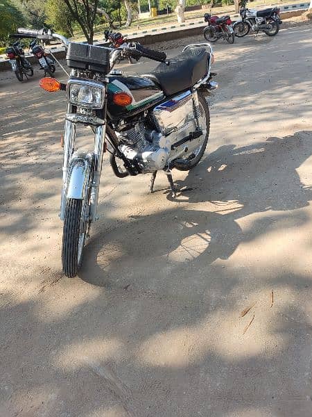 HONDA 125 CHROME EDITION FOR SALE 2