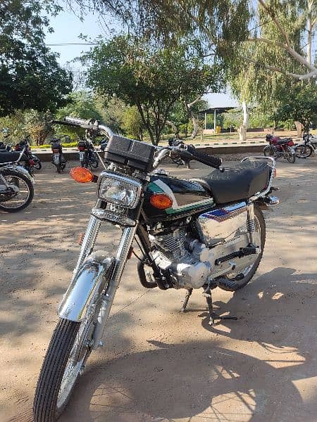 HONDA 125 CHROME EDITION FOR SALE 3