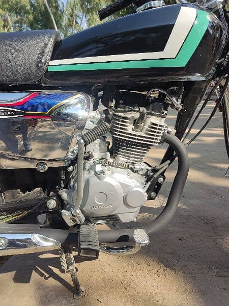 HONDA 125 CHROME EDITION FOR SALE 6