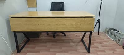 new style gaming table 5×2 feet size
