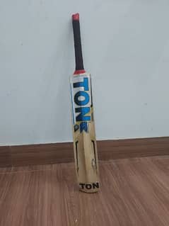 hard ball cricket bat 4500